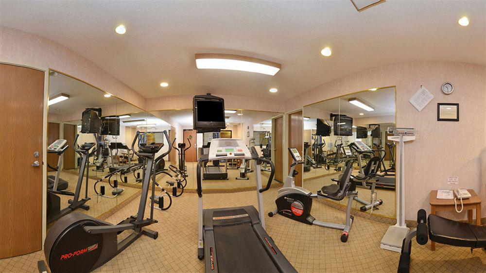 Quality Inn & Suites Woodstock Near Lake Geneva エクステリア 写真